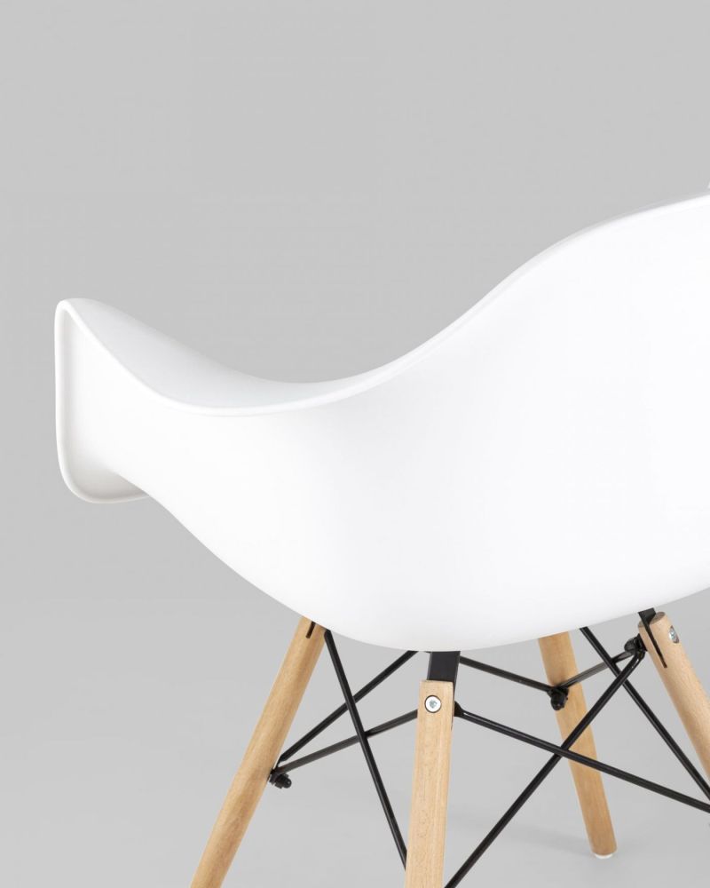 стулья и кресла eames